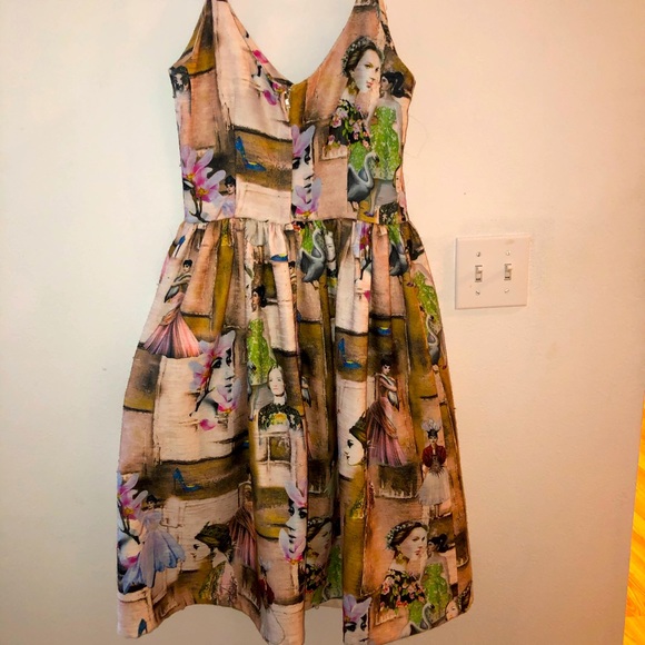 Tatyana Leading Lady Dress - Picture 2 of 8